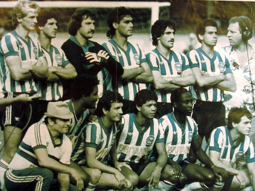 'Inspirados' por 1985, elenco alviverde espera vitória para seguir na busca por novo título (Foto: Divulgação/Coritiba)