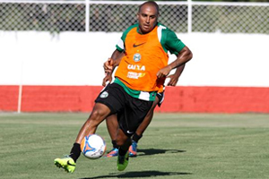 Deivid entrou no decorrer do coletivo (Foto: Divulgação/Coritiba)