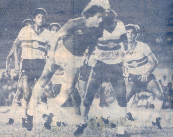 Coritiba venceu o Cruzeiro em pleno Mineirão. (Acervo Grupo Helênicos/Revista Placar)