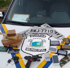 caminhonente dentro 2
