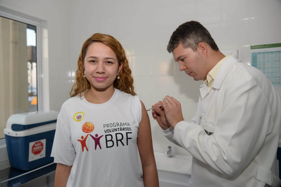 Lançamento da campanha de vacinação contra Dengue. Paranaguá,26/07/2016 Foto:Venilton Küchler