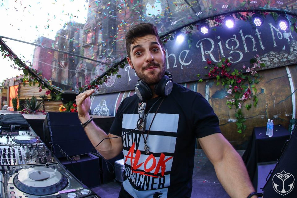 Alok é acusado de não creditar nem pagar dupla de DJs por hits como 'Fuego' Alok é acusado de não creditar nem pagar dupla de DJs por hits como 'Fuego'
