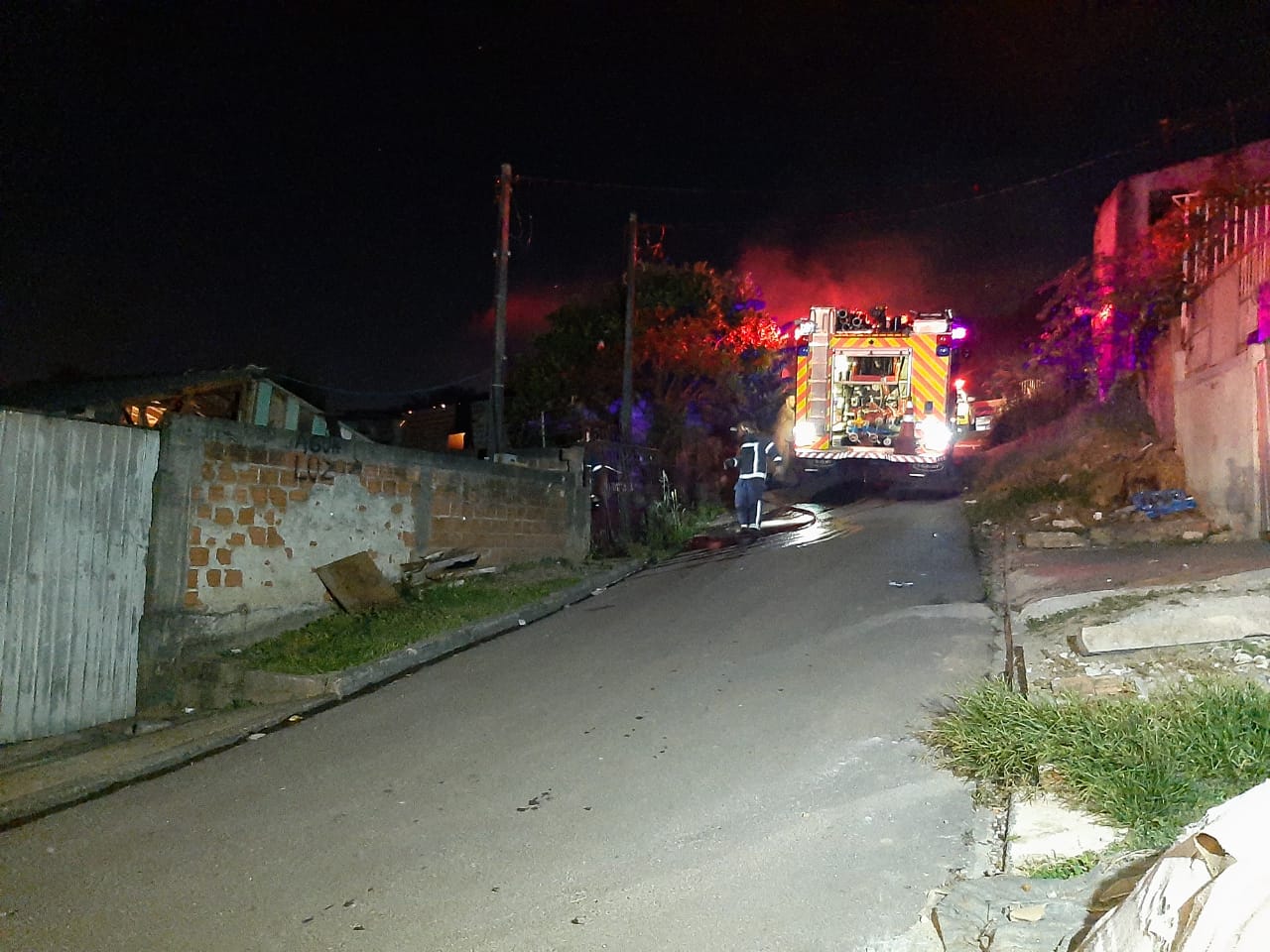 casa-incendio-parolin