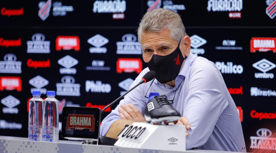 Autuori e Gomes pedem demissão do departamento de futebol do Athletico