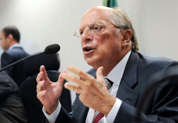 O atributo alt desta imagem está vazio. O nome do arquivo é Miguel-Reale-Junior-1.jpg