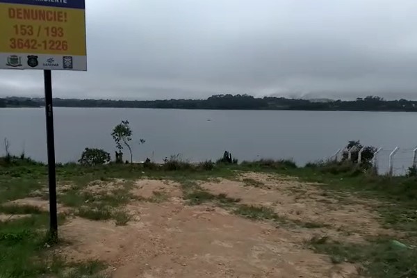 Pintor morre afogado em passeio com amigos no Parque Passaúna
