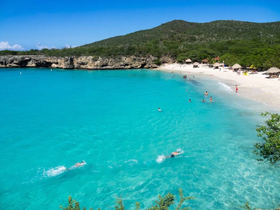 Viagem de cinco dias para o Curaçao com 40% de desconto e por apenas R$ 1299