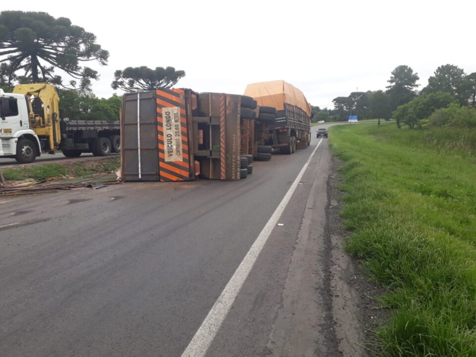 Alça de acesso Contorno Sul a BR-277