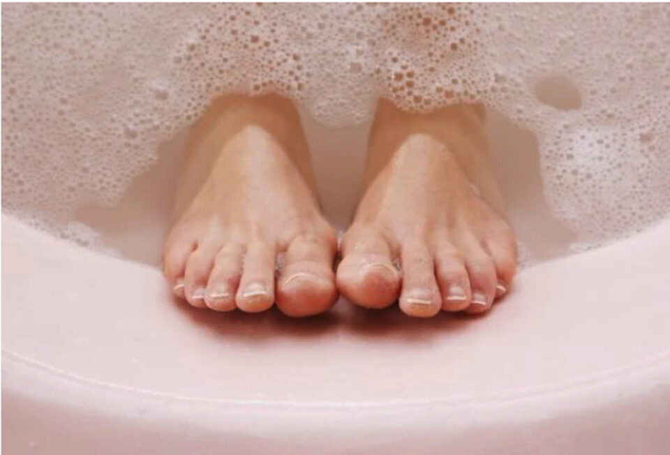 Unhas dos pés podem indicar diabetes. Saiba como identificar