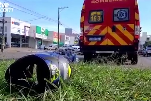 Motorista de BMW foge após se envolver em acidente com duas motos em Cascavel