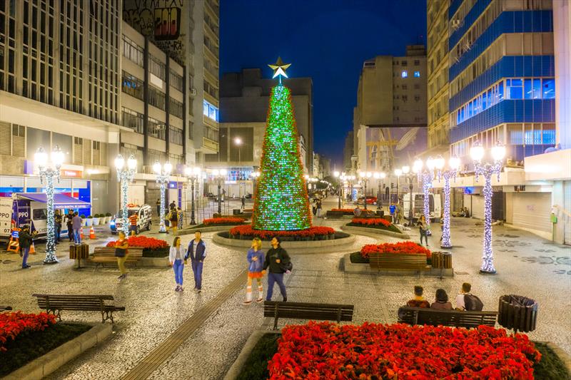 Comércio aposta nas vendas de Natal para amenizar prejuízos