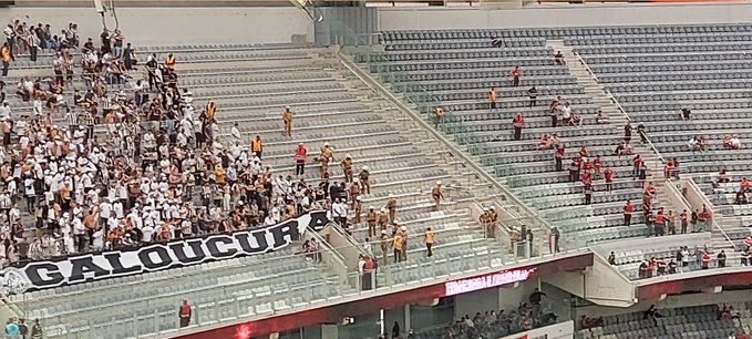 Integrante da torcida organizada do Coritiba é preso após briga na Arena Integrante da torcida organizada do Coritiba é preso após briga na Arena