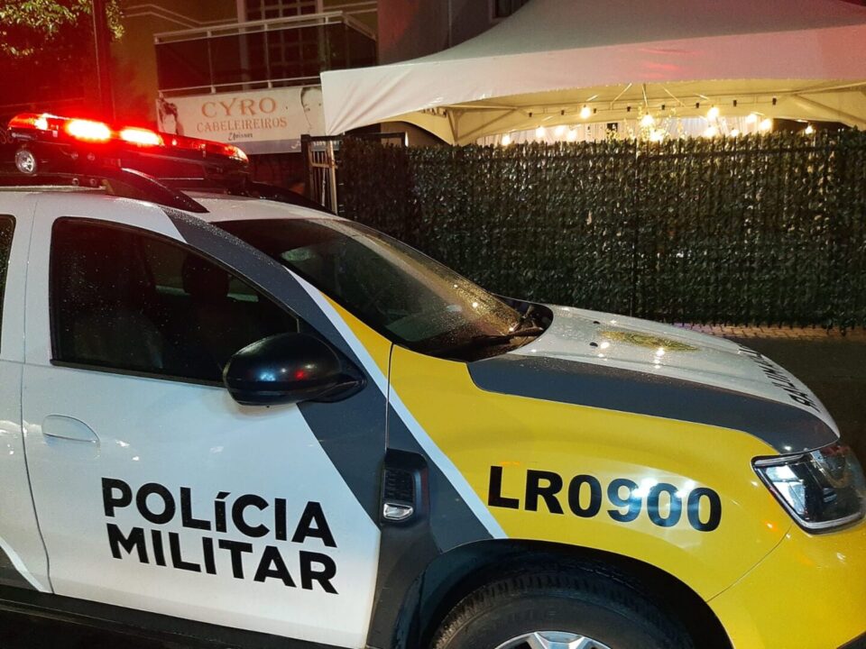 Dono de bar é morto a tiros em Curitiba; suspeito chegou a pedir uma dose antes do crime Dono de bar é morto a tiros em Curitiba; suspeito chegou a pedir uma dose antes do crime