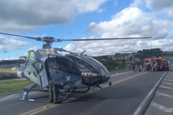 Pedestre é atropelado por moto em Tamandaré e levado de helicóptero ao hospital Pedestre é atropelado por moto em Tamandaré e levado de helicóptero ao hospital