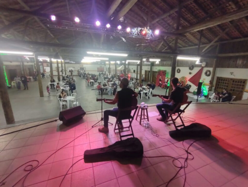 Feira natalina de Colombo é prorrogada até a próxima quarta-feira (22)