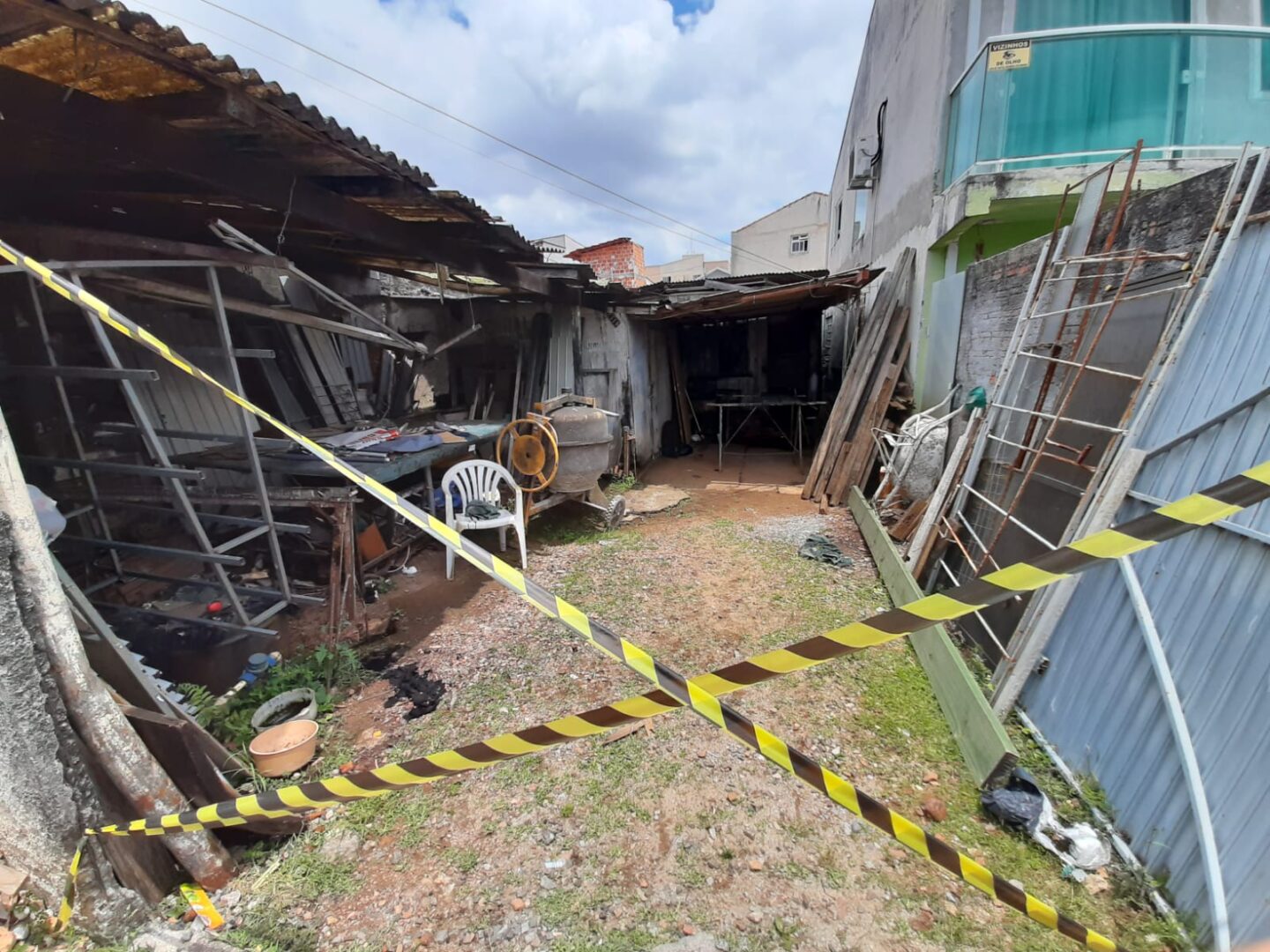 Incêndio Santa Quitéria casa idoso