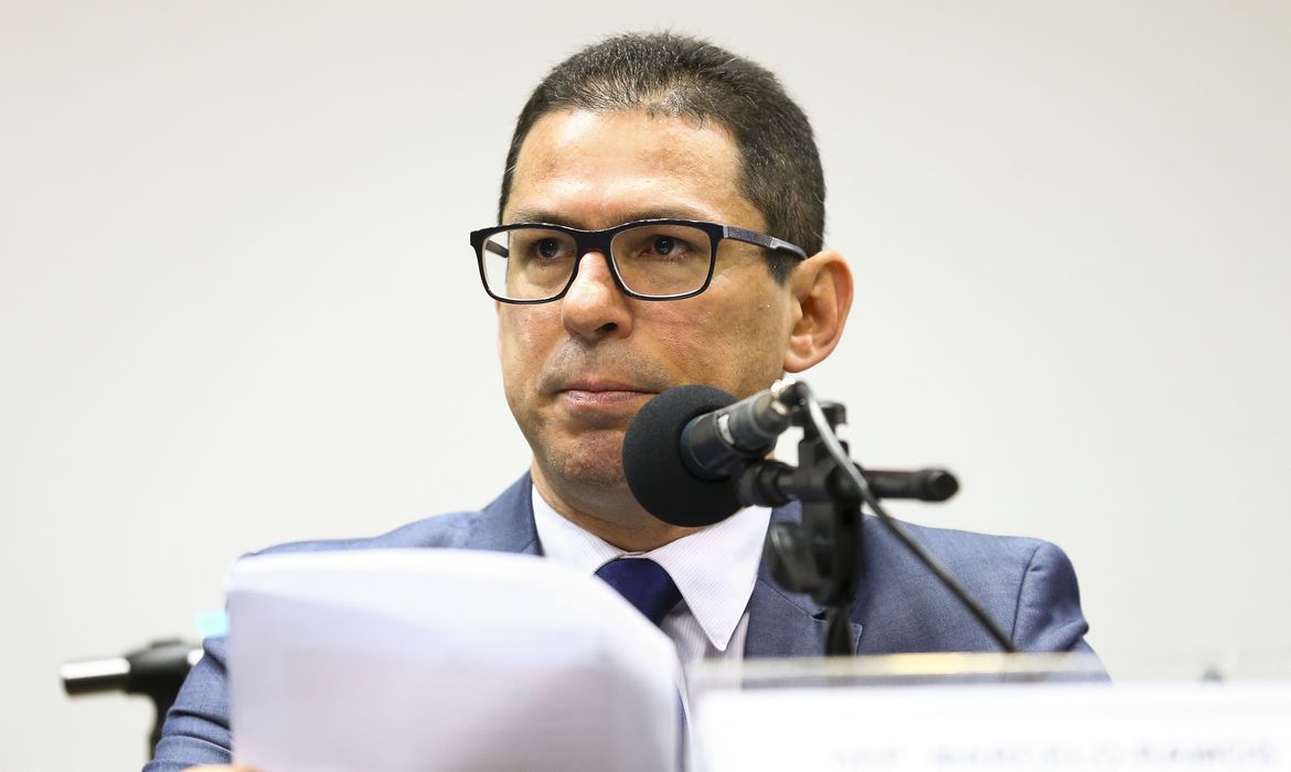 TSE autoriza Marcelo Ramos a se desfiliar do PL após entrada de Bolsonaro