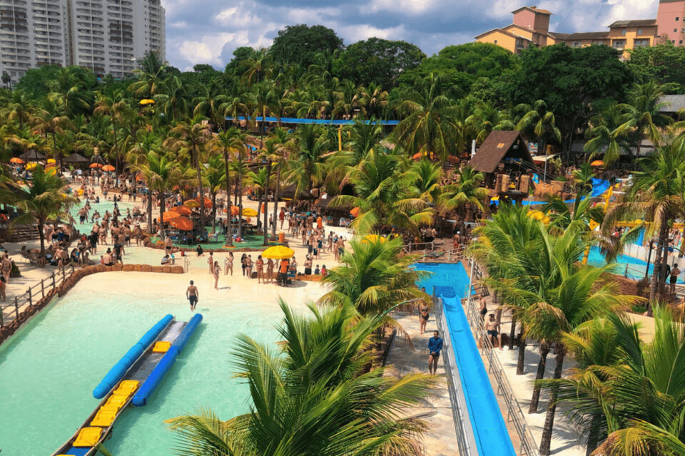 Com 20% de desconto! Viagem para Olímpia no Carnaval 2022 por apenas R$ 1200