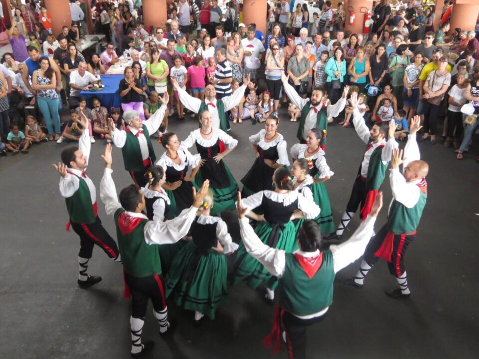 Tradicional Festa da Uva de Santa Felicidade é cancelada por conta do avanço da Covid-19 e da gripe 