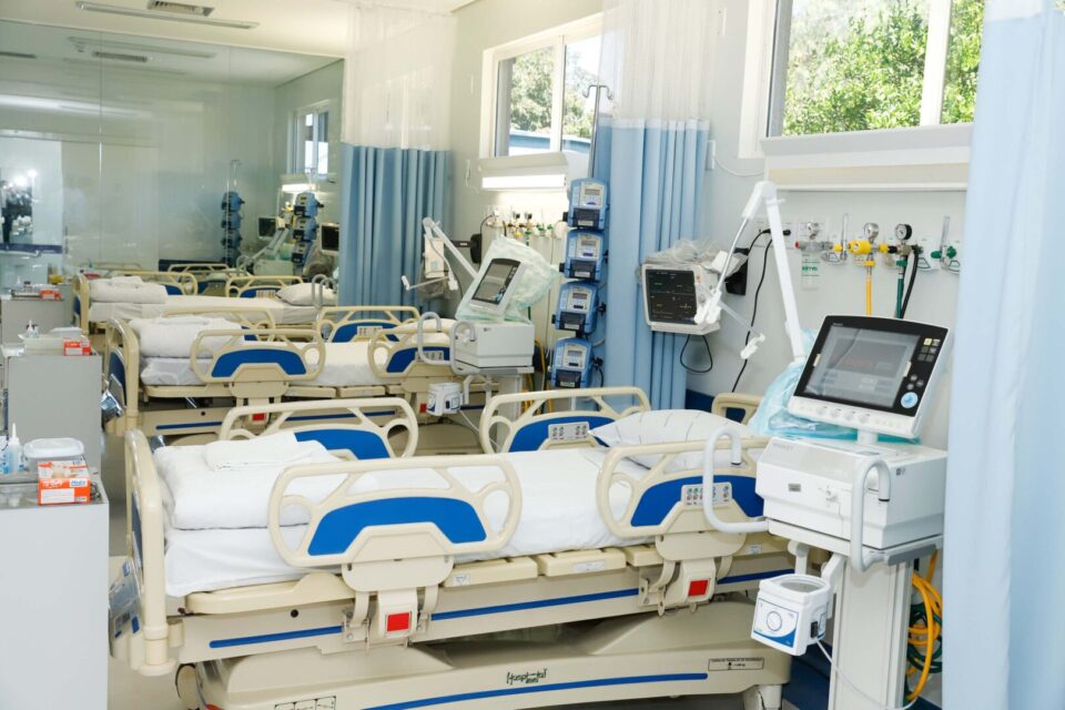 Paraná reativa 310 leitos para atender pacientes com Covid e gripe H3N2
