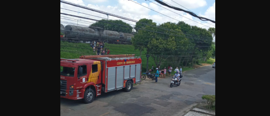 Coletora de recicláveis tem pés amputados após ser atropelada por trem em Curitiba
