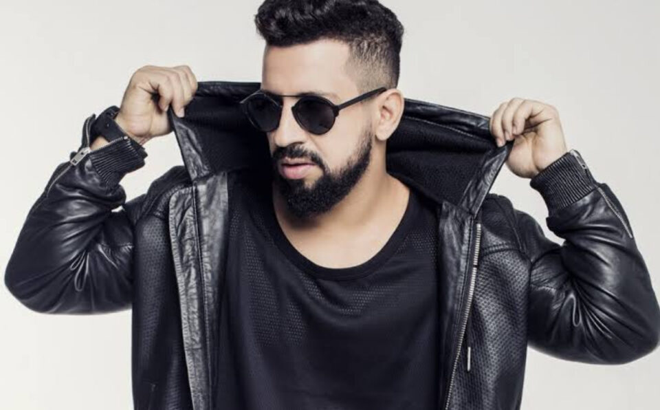 Dennis DJ cancela show em Guaratuba por "motivos de força maior" Dennis DJ cancela show em Guaratuba por "motivos de força maior"
