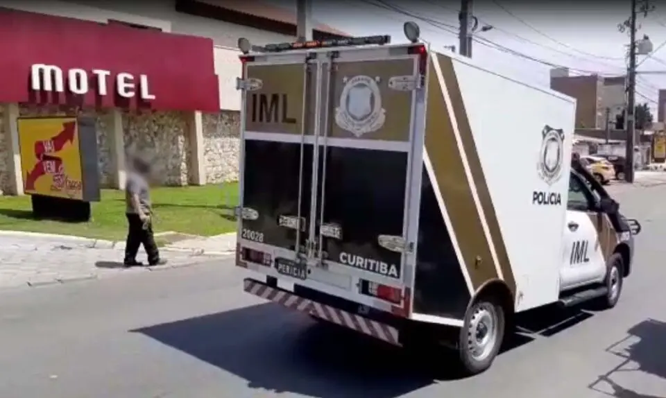 Marido suspeito de envenenar esposa em motel já a teria agredido em casa de swing