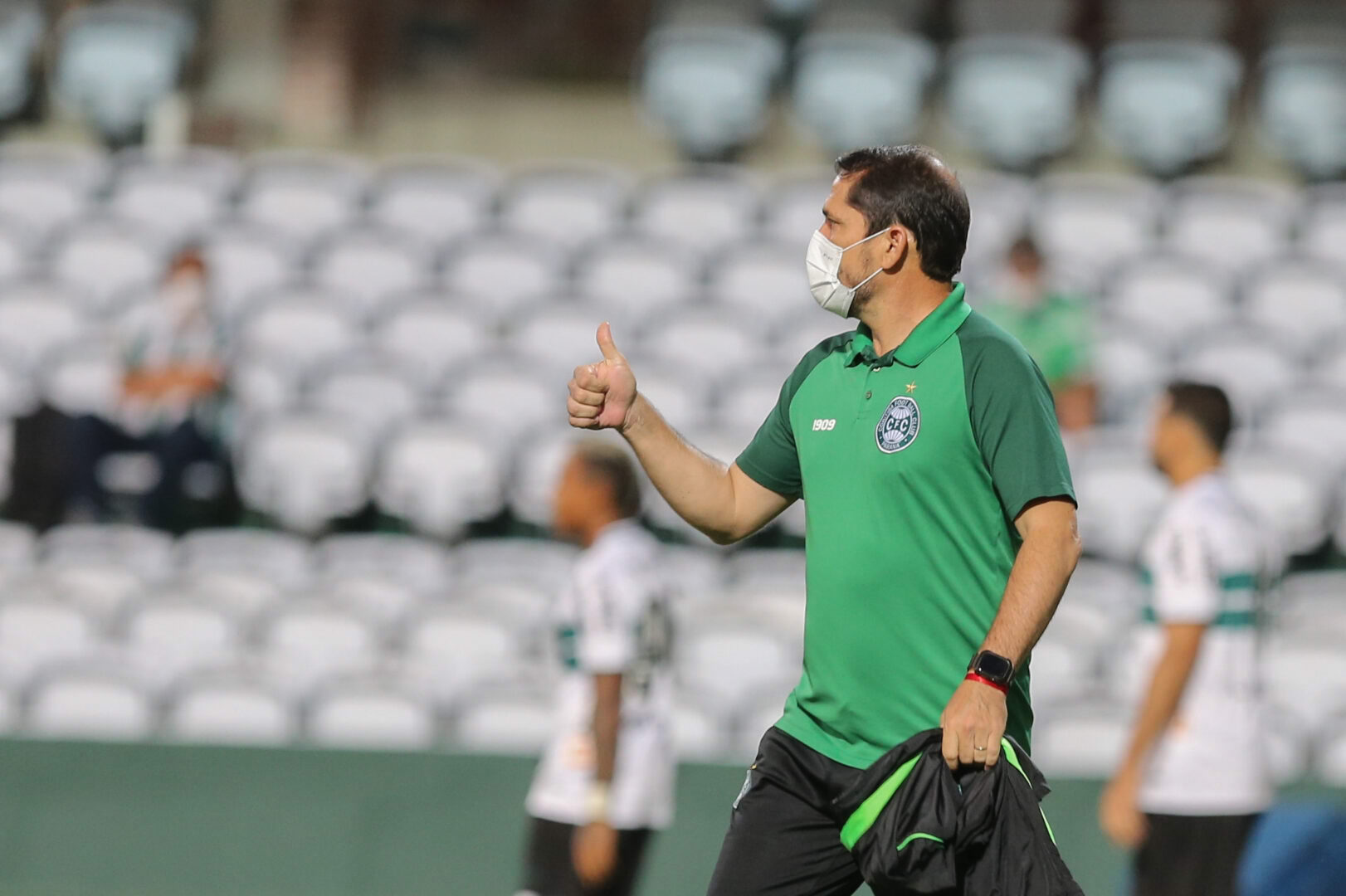 Treinador valoriza poder de reação da equipe. GERALDO BUBNIAK/AGB/ESTADÃO CONTEÚDO