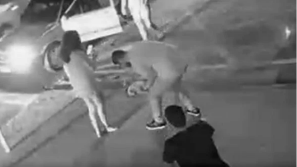 Policial militar de folga salva bebê de 16 dias engasgado no DF; assista Policial militar de folga salva bebê de 16 dias engasgado no DF; assista