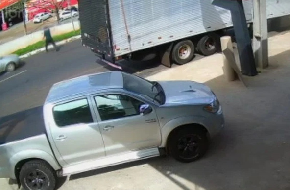 idoso morre após ser atropelado por motorista sem habilitação no Paraná