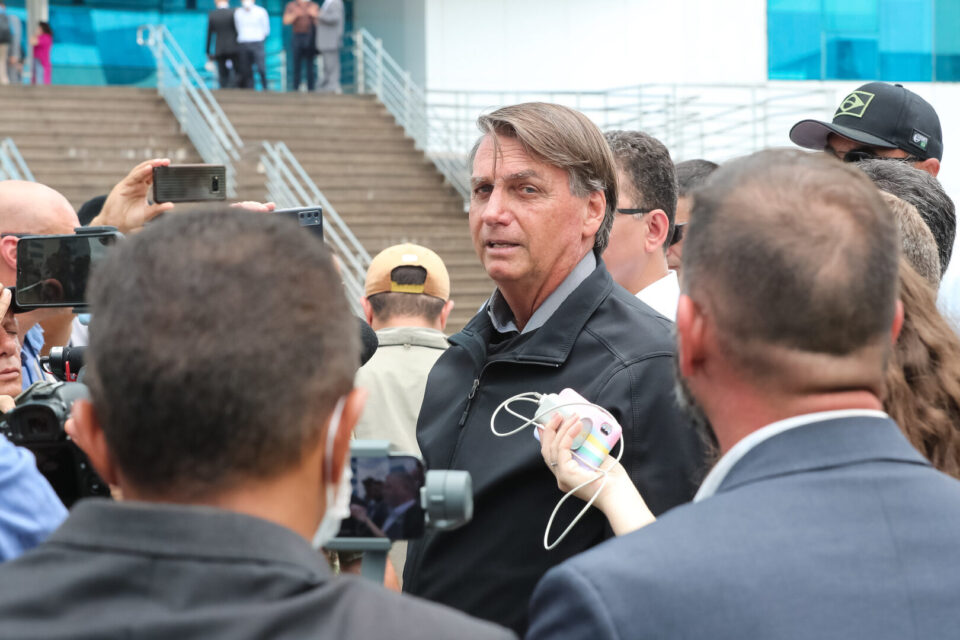 Congresso derruba veto de Bolsonaro e retoma compensação a TVs por propaganda partidária Congresso derruba veto de Bolsonaro e retoma compensação a TVs por propaganda partidária