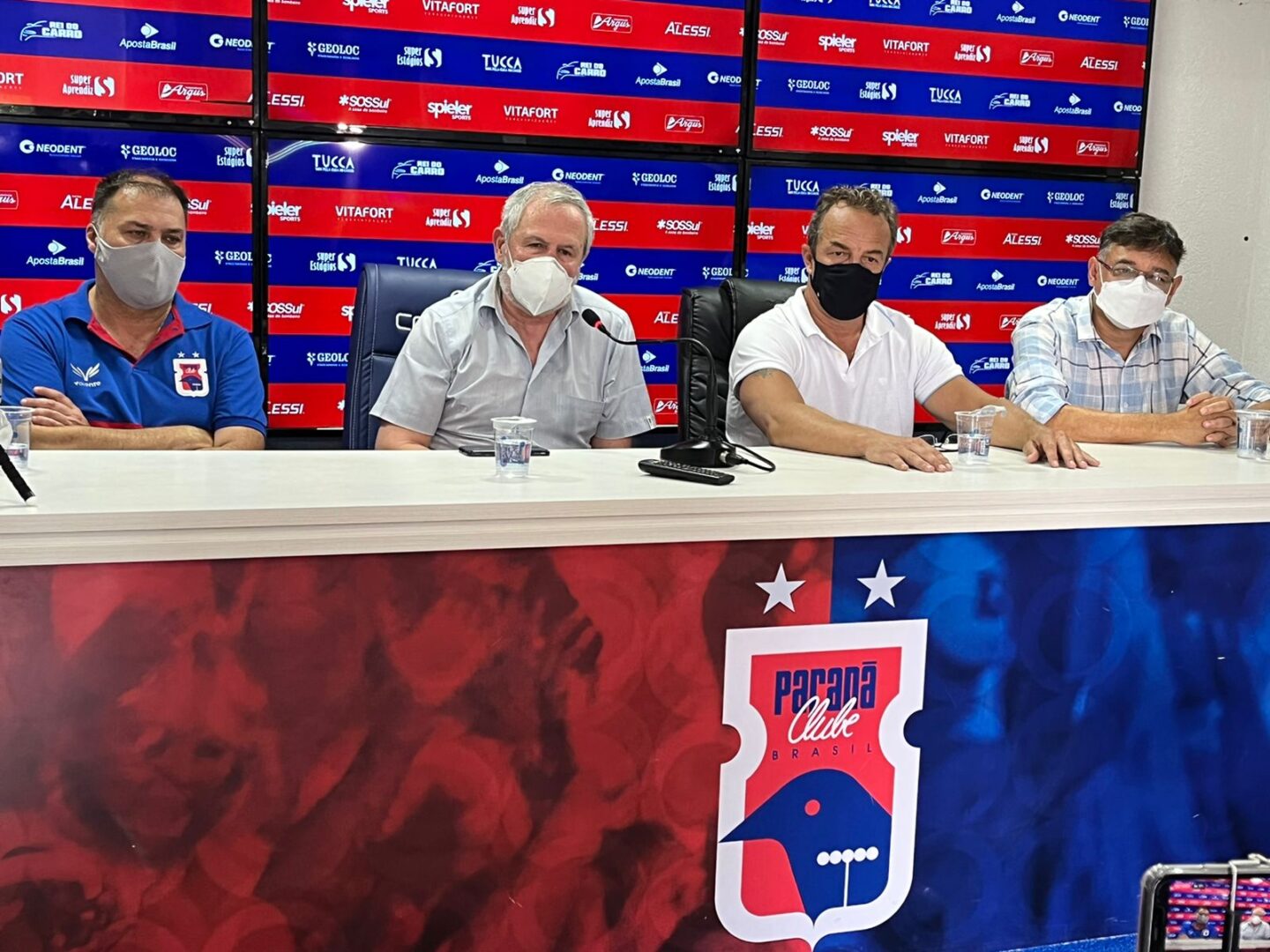 Diretoria e dono da LA Sports falaram sobre o momento do Tricolor. Foto: Greyson Assunção/Banda B
