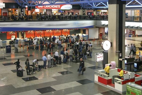 Aeroporto Afonso Pena volta a ter voos diretos a Buenos Aires; veja quando começa e em quais dias