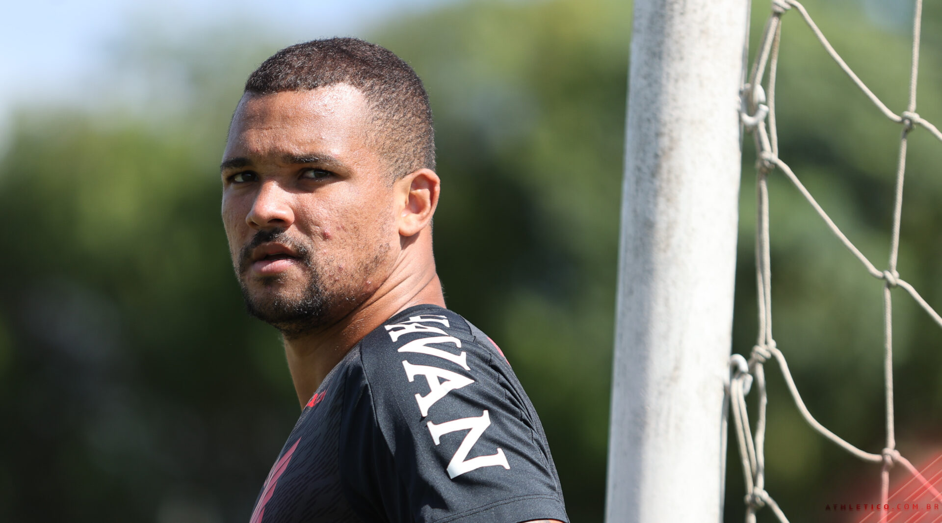 O zagueiro Zé Ivaldo será uma das novidades da equipe. Foto: José Tramontin/athletico.com.br