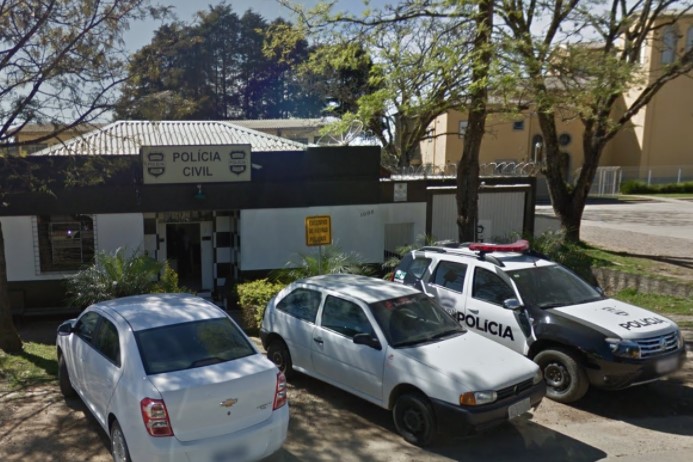 Rapaz de 15 anos mata homem de 43 após noite de bebedeira e admite a delegado: 'Tinha mais um pra empacotar'