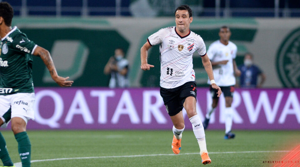 Pablo vê “caminho certo” no Athletico, mas admite: “Ainda falta ritmo de jogo” Pablo vê “caminho certo” no Athletico, mas admite: “Ainda falta ritmo de jogo”
