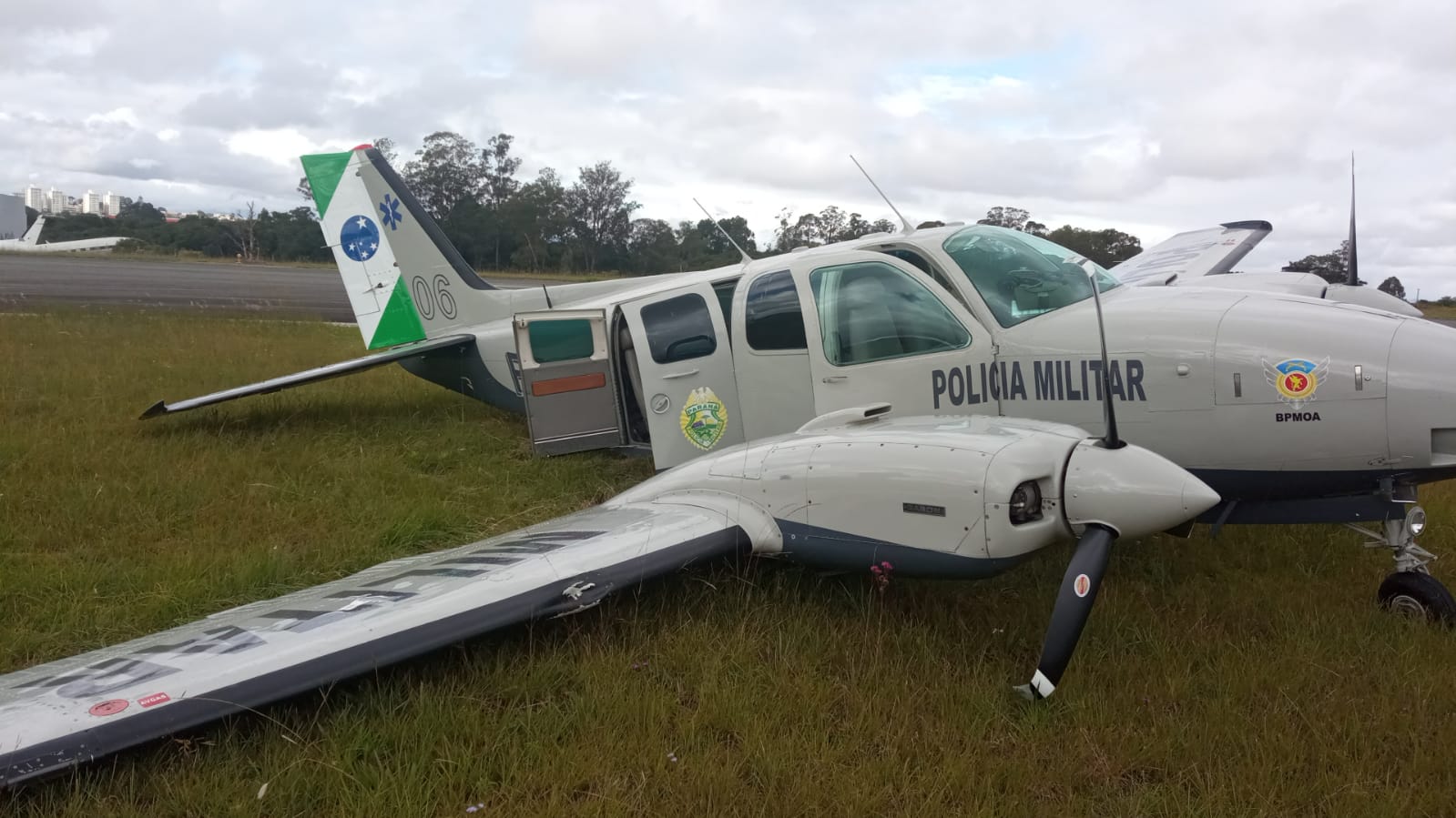 Avião que saiu de pista no Aeroporto do Bacacheri era ocupado por comandante da PM e voltava de Guarapuava