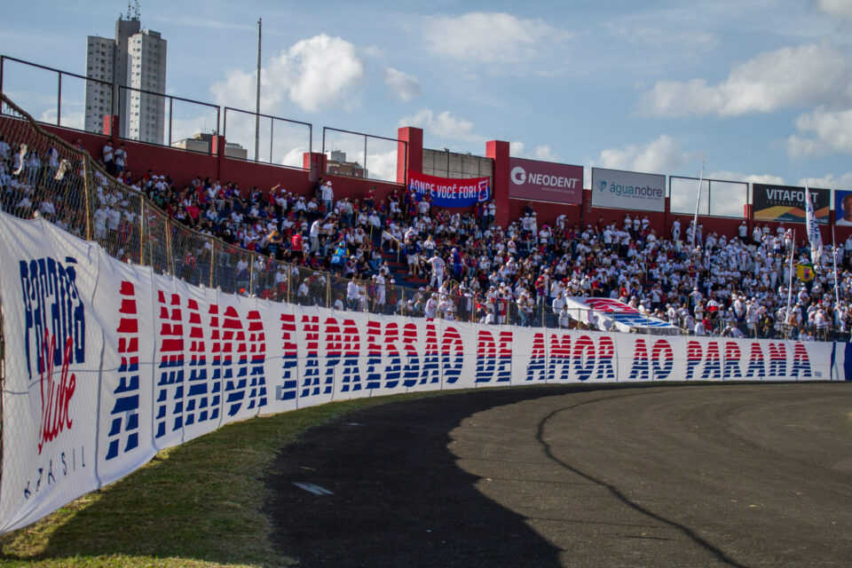 Torcida Paraná Clube