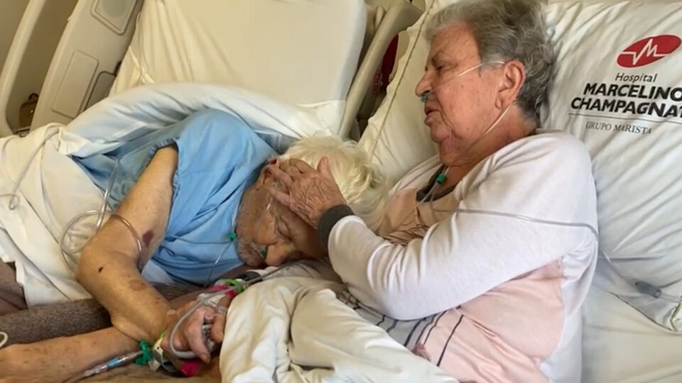 Casados há 64 anos, idosos se recuperam da Covid-19 após serem colocados juntos em hospital