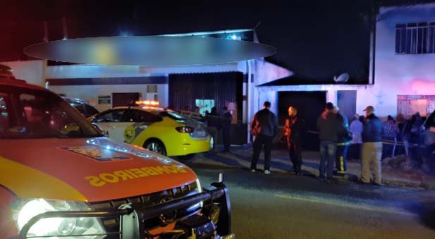 incêndio casa São José dos Pinhais