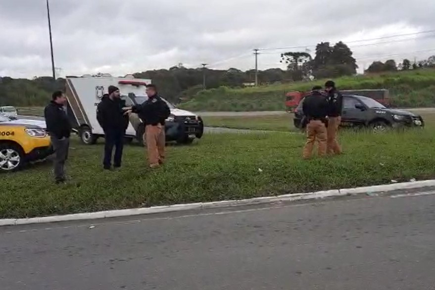 Corpo é encontrado dentro de córrego e pode ser primeira morte por causa do frio em Curitiba  