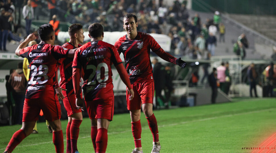 “Nunca duvidei do que poderia fazer”, diz Pablo sobre grande fase no Athletico