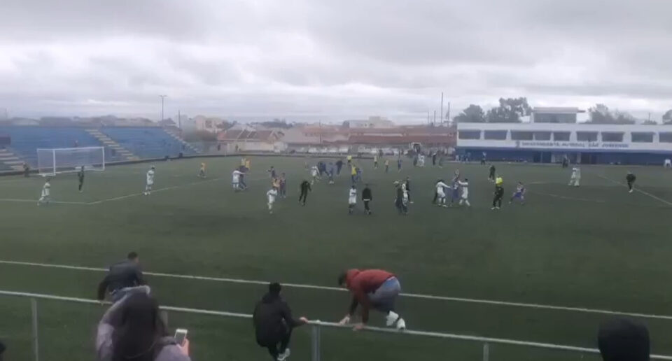 Confusão aconteceu durante a partida no estádio do Pinhão. Foto: Reprodução/Internet.