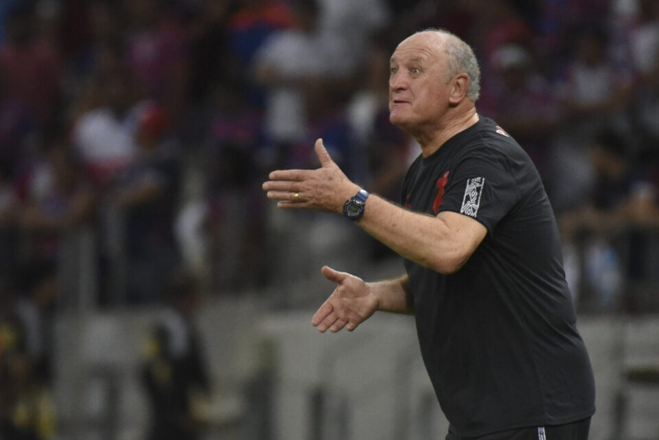Felipão refuta críticas e vê empate “de bom tamanho” do Athletico no Castelão