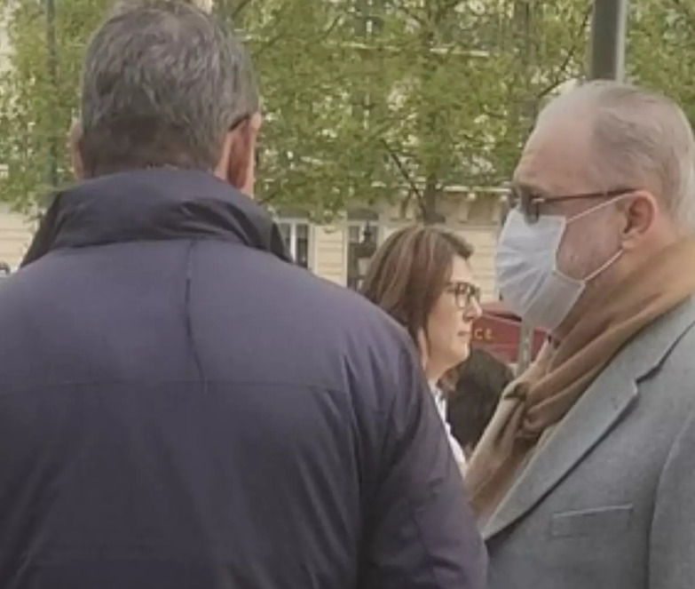 PGR aciona PF contra brasileiros que cobraram Aras nas ruas de Paris; vídeo