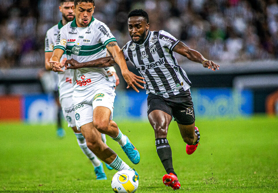 Coritiba completa 66 dias sem vencer fora de casa após empate no Castelão