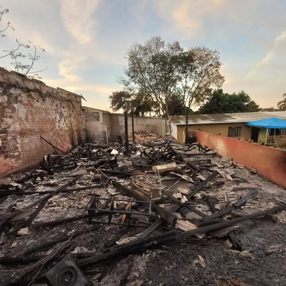 Pai de santo fala em incêndio criminoso e inicia vaquinha para reconstruir terreiro de Umbanda no Boa Vista