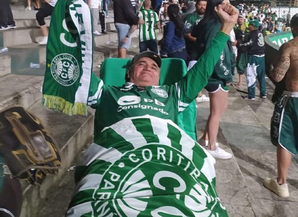 Jairton da Rocha, torcedor símbolo do Coritiba.