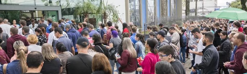 Concursos, vestibulares, exame nacional... Milhares realizam provas no domingo em Curitiba. Preparado?