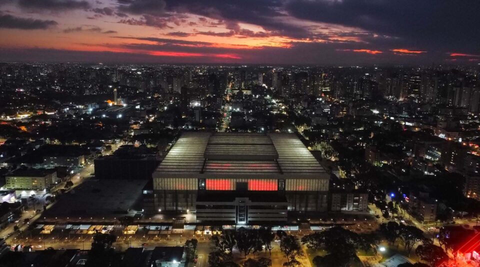 Athletico derruba liminar e fica livre para concluir acordo tripartite da Baixada